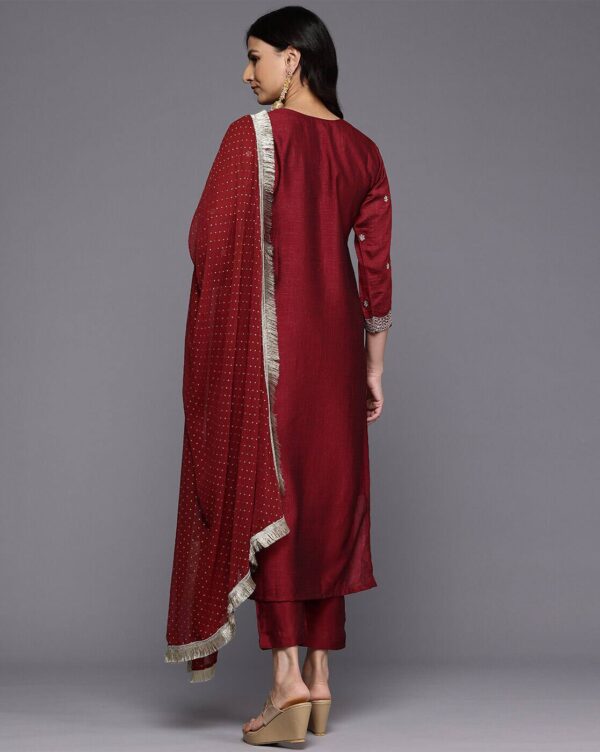 Embroidered Kurta and Pant with Dupatta (Set of 3) - Varanga back view