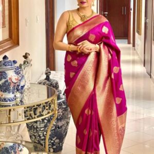 Anjaneya Sarees Woven Kanjivaram Silk Blend Saree Magenta
