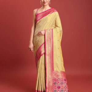 Monjolika Fashion Patola Pallu Banarasi Silk Saree with Unstitched Blouse Piece
