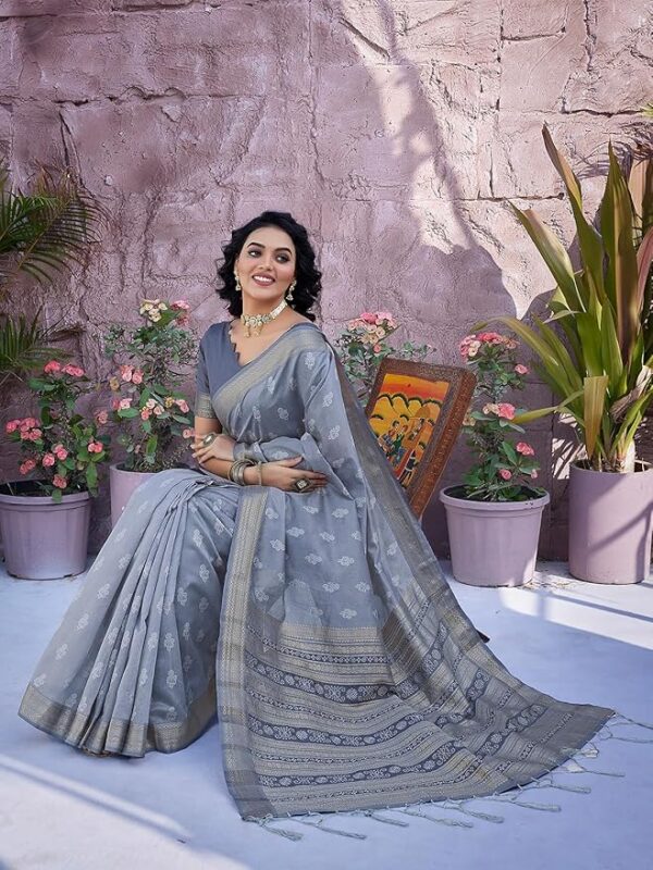 Satrani Women's Silk Weaving Saree