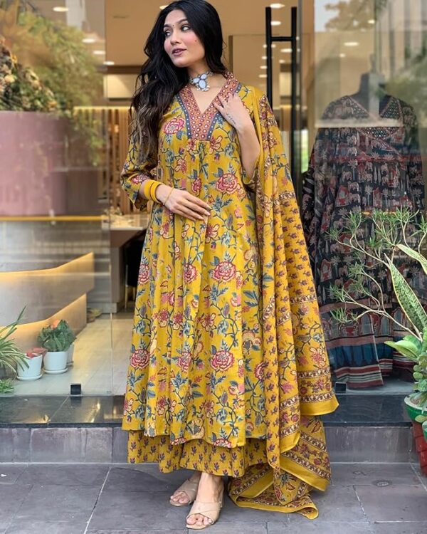 Gosriki Women Cotton Rayon Kurta Palazzo Dupatta Set Till 5XL