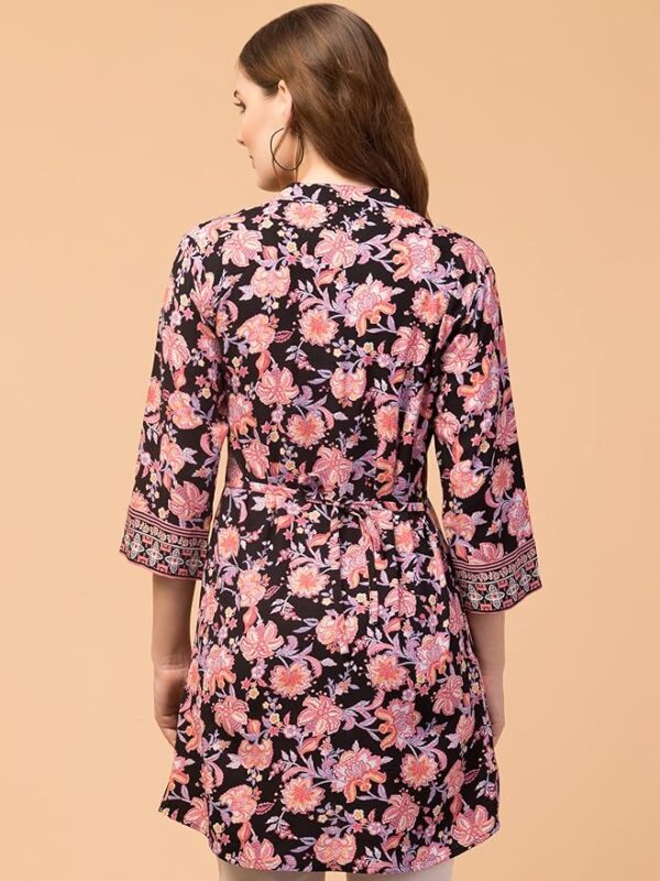 Hive91 Casual Regular Sleeves Printed Women Multicolor Top