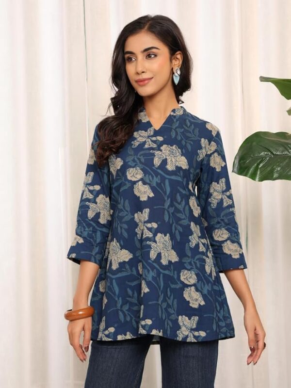 Varanga Women Printed Pure Cotton A-line Top Blue