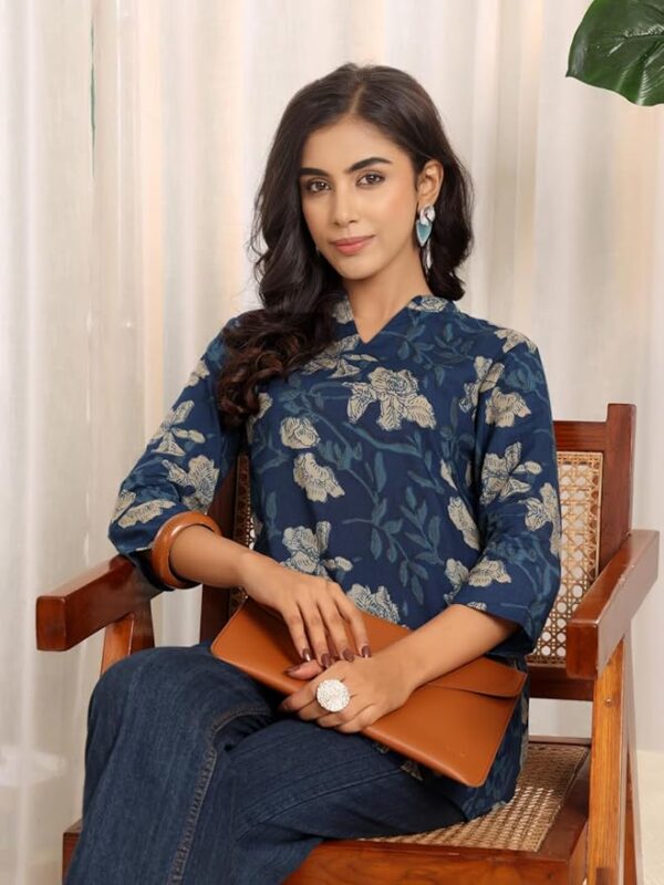 Varanga Women Printed Pure Cotton A-line Top Blue