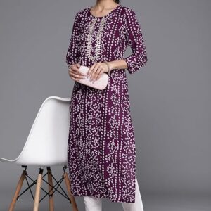Varanga Women Purple & White Bandhani Printed Pure Cotton Kurta
